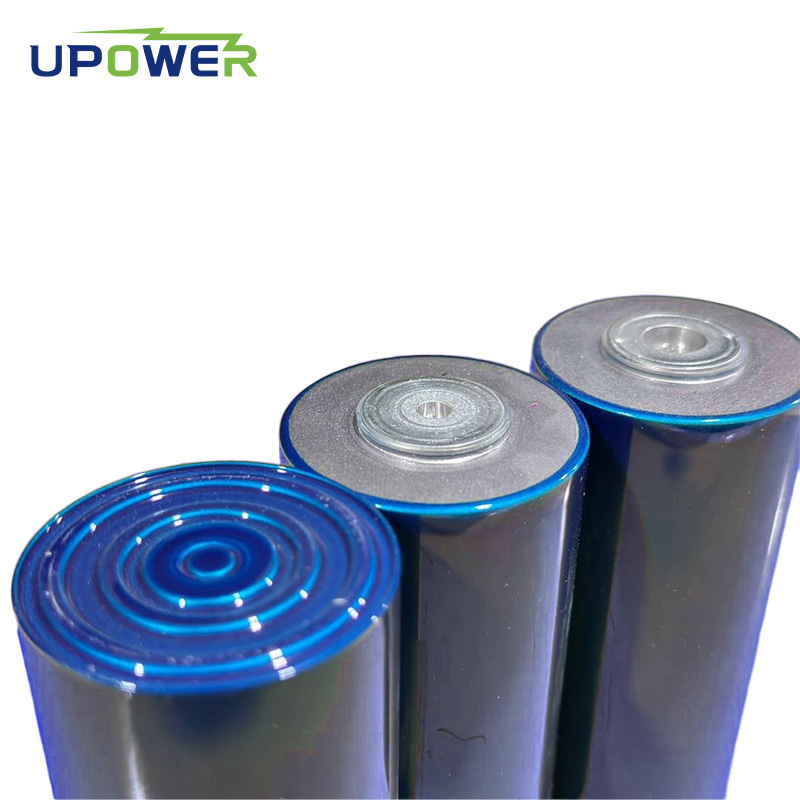 46950 3.7V 32.6Ah (4)